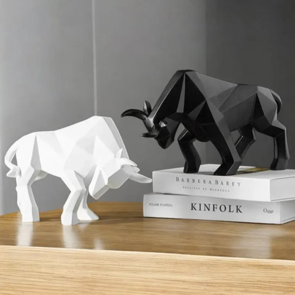 Aesthetic Resin Bull Figurine – Handmade Abstract Sculpture